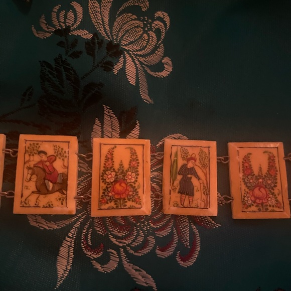 Antique Scrimshaw Bracelet - Picture 7 of 13